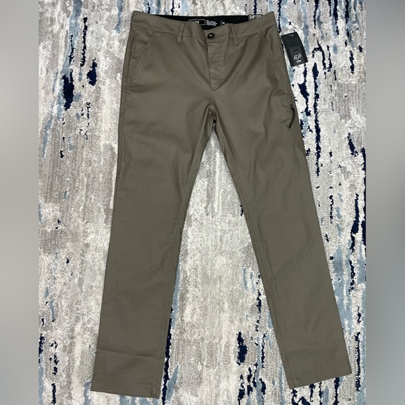 NWT Fox Men's Brown Chinos - Picture 1 of 5